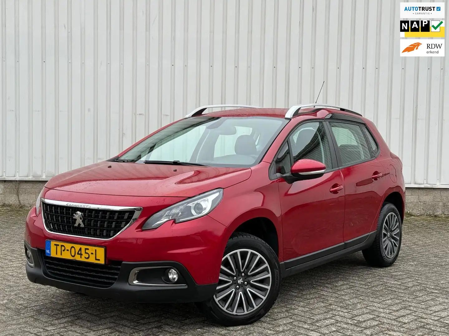 Peugeot 2008 1.2 PureTech Active 2e Eigenaar,Airco,Navigatie,PD Rojo - 1