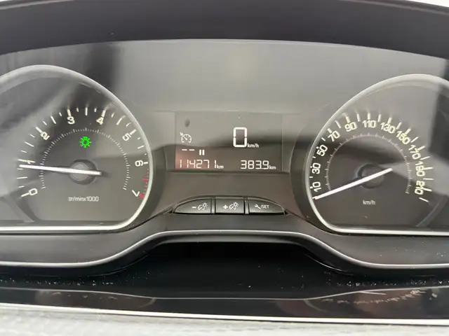 Peugeot 2008 view 7