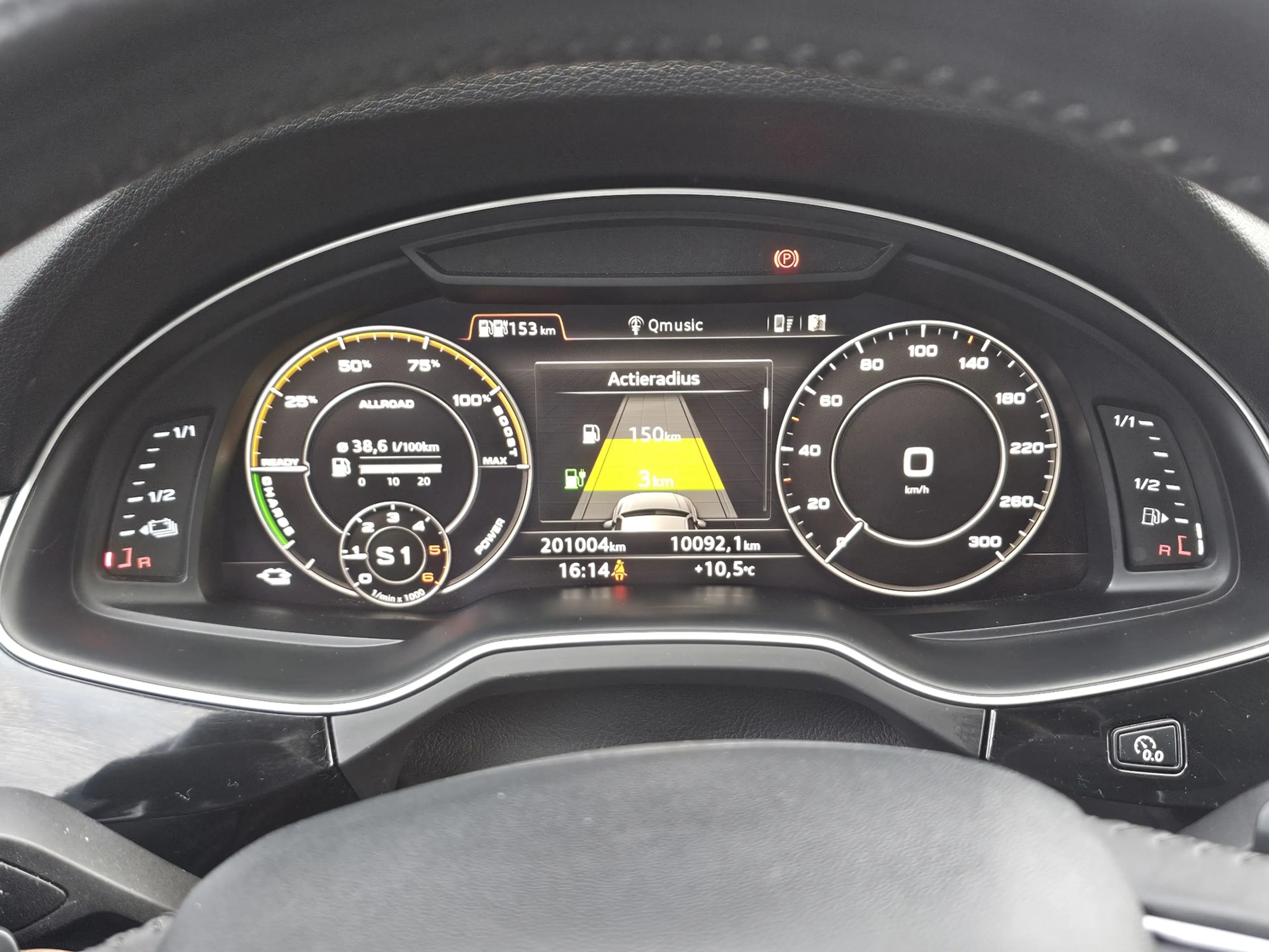 Audi Q7 e-tron 3.0 TDI Hybrid 374PK quattro Premium — photo 18
