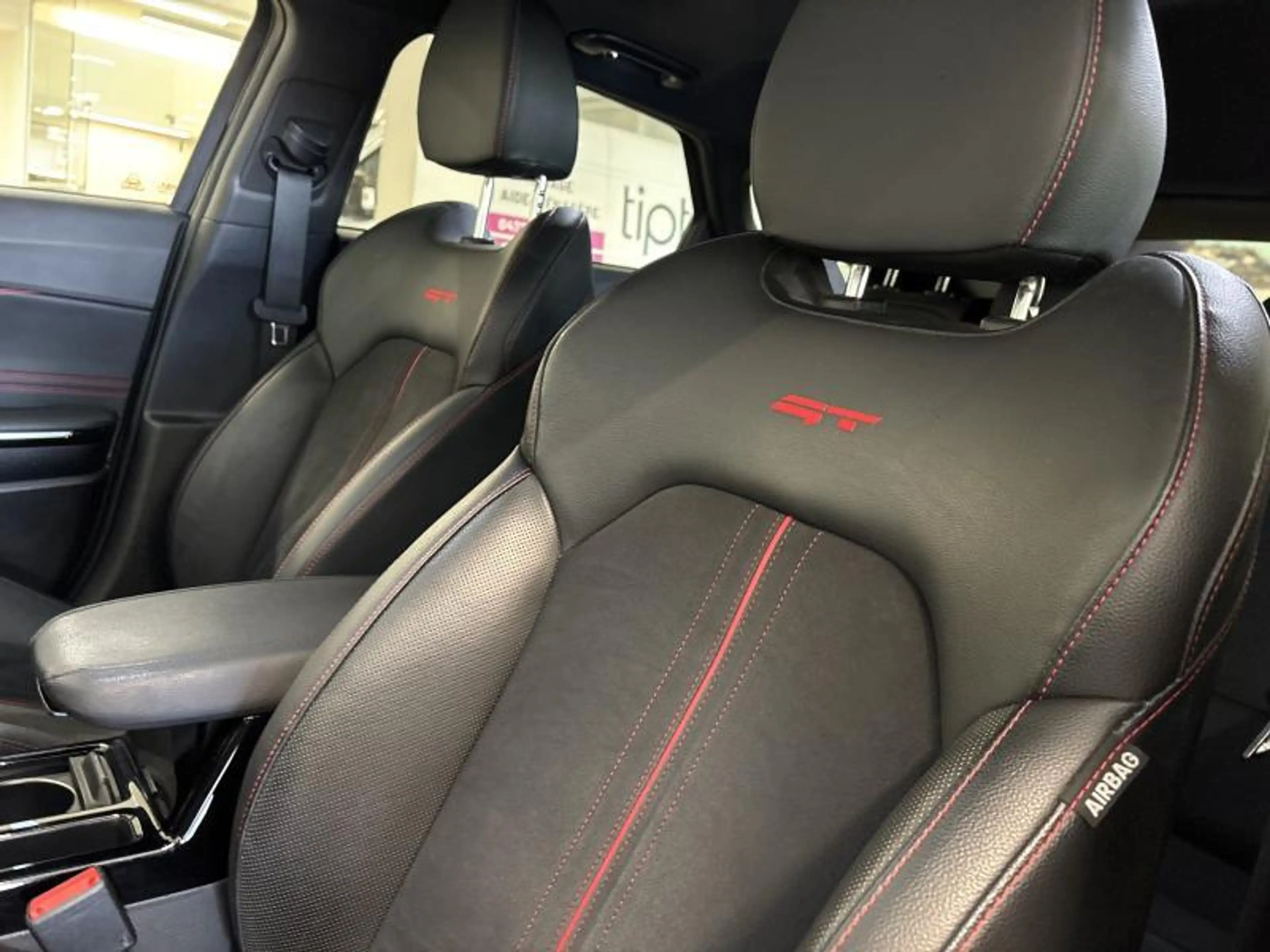 Kia Ceed / cee'd & Pro GT — photo 10