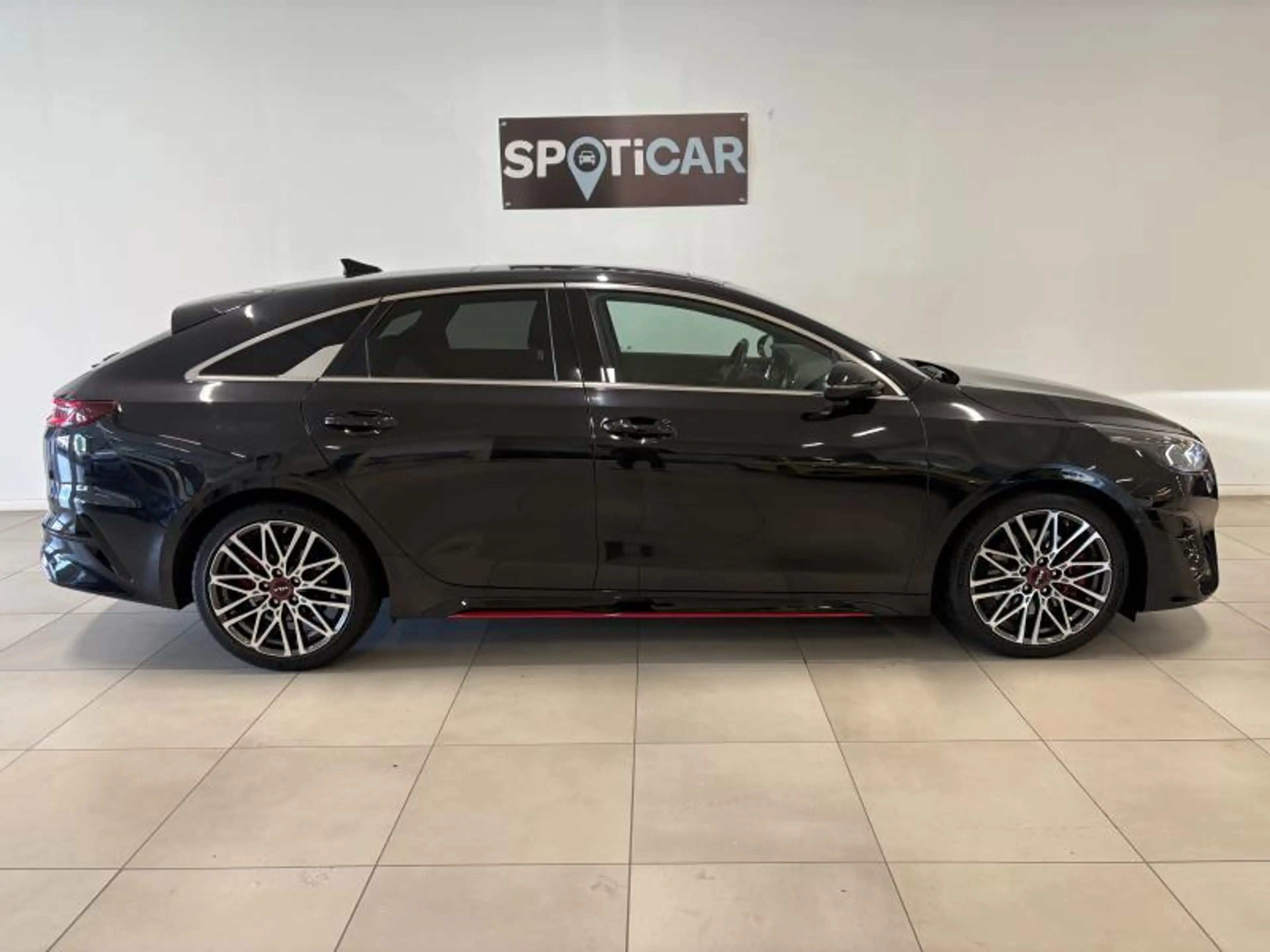 Kia Ceed / cee'd & Pro GT — photo 6