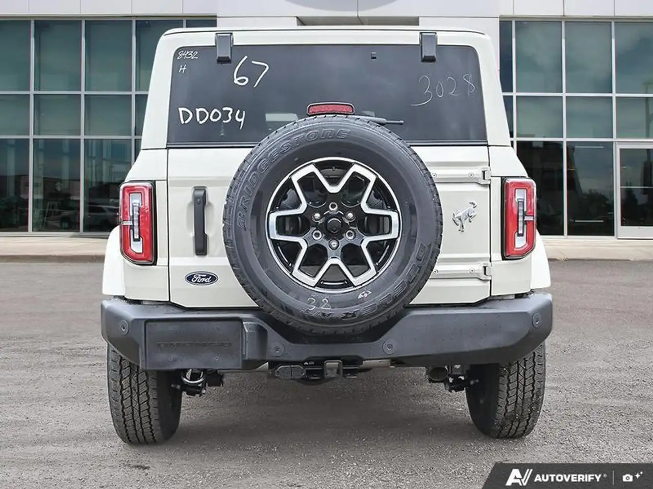 Ford Bronco photo Ford Bronco
