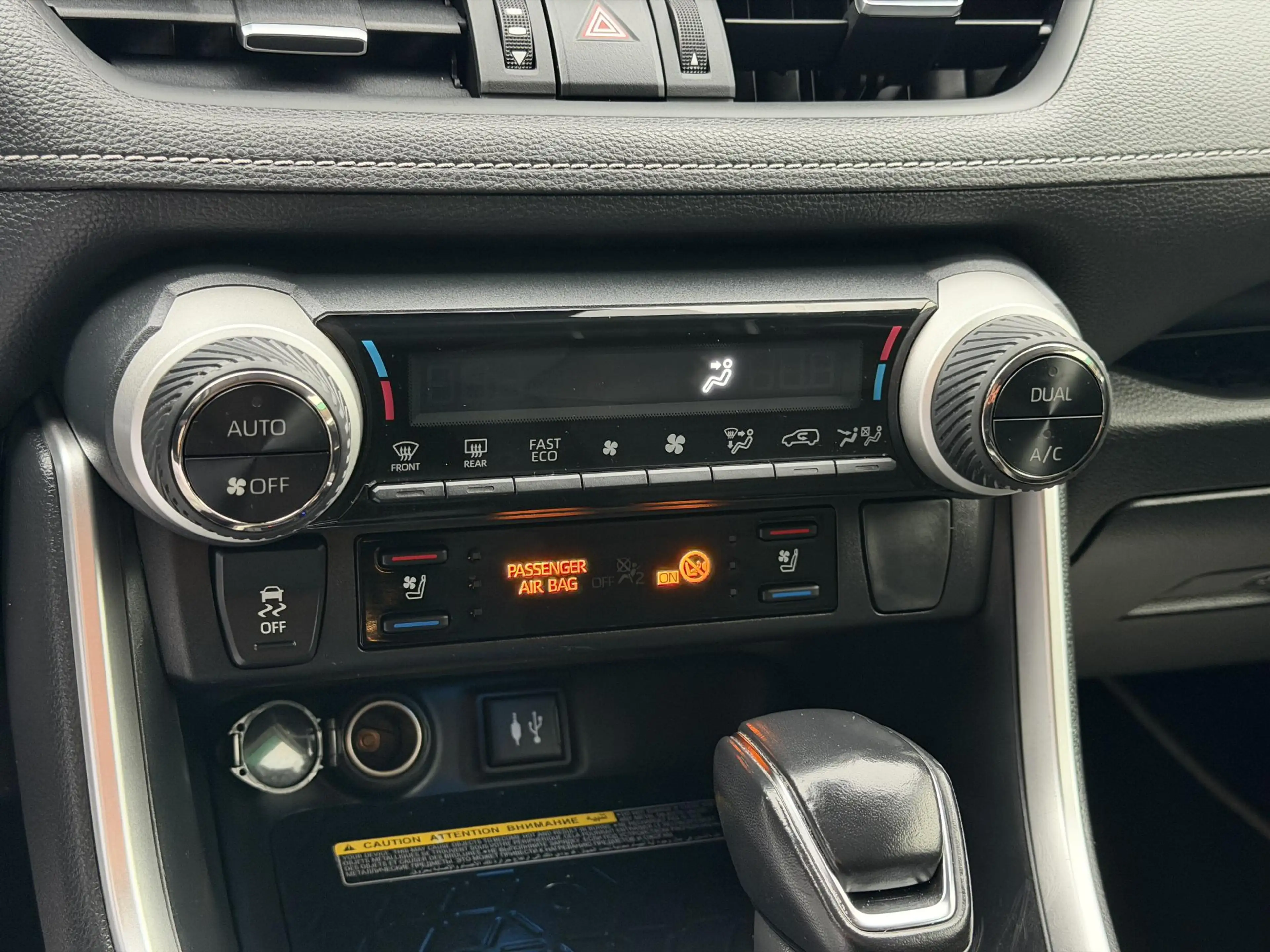 Toyota RAV 4 2.5 Hybrid AWD Business Plus — photo 15