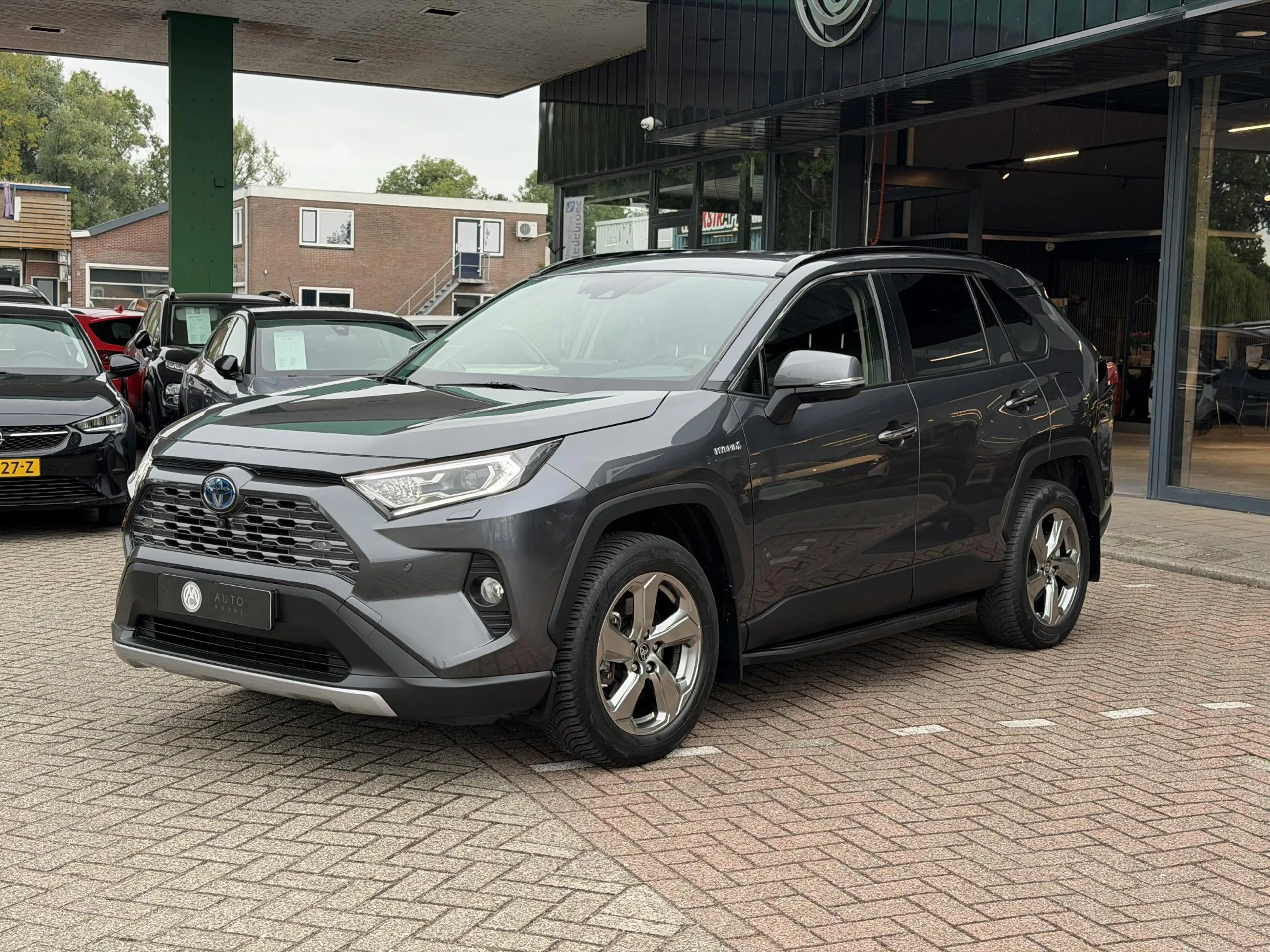 Toyota RAV 4 2.5 Hybrid AWD Business Plus — photo 6