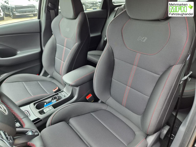 Hyundai i30 Kombi  1.6 T-GDI 150PS Automatik N-Line Sitzhei... — photo 11