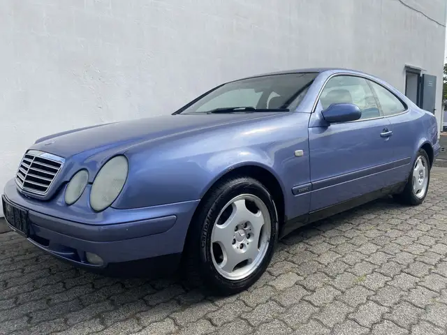Mercedes-Benz CLK 200 CLK-Klasse Coupe Elegance Klima/LM/TÜV 05-2028