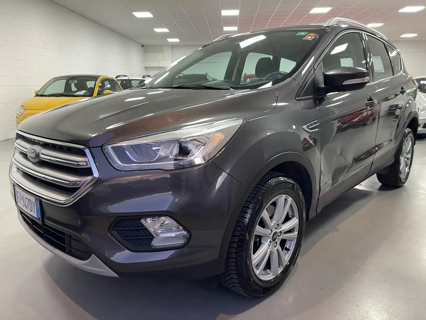 Ford Kuga Kuga II 2017 2.0 tdci ST-Line s Grau - 1