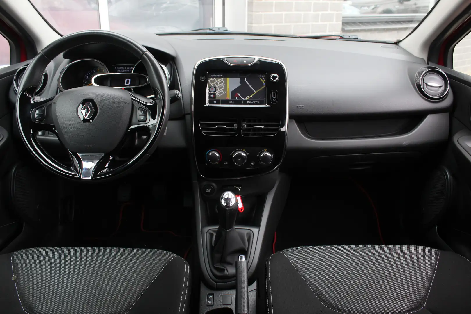 Renault Clio 1.2 Expression / Navigatie / Bluetooth / Cruise / crvena - 2