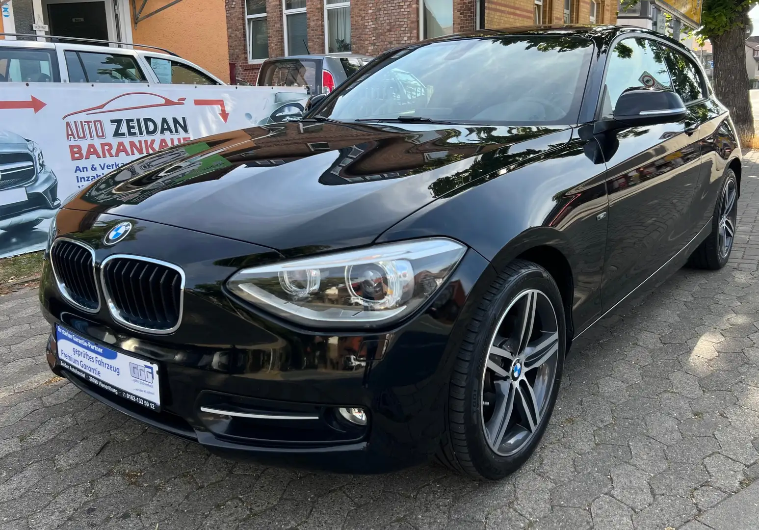 BMW 118 118d xDrive Sport Line 3-trg./ TÜV/ 2.Hand/ TOP Noir - 1
