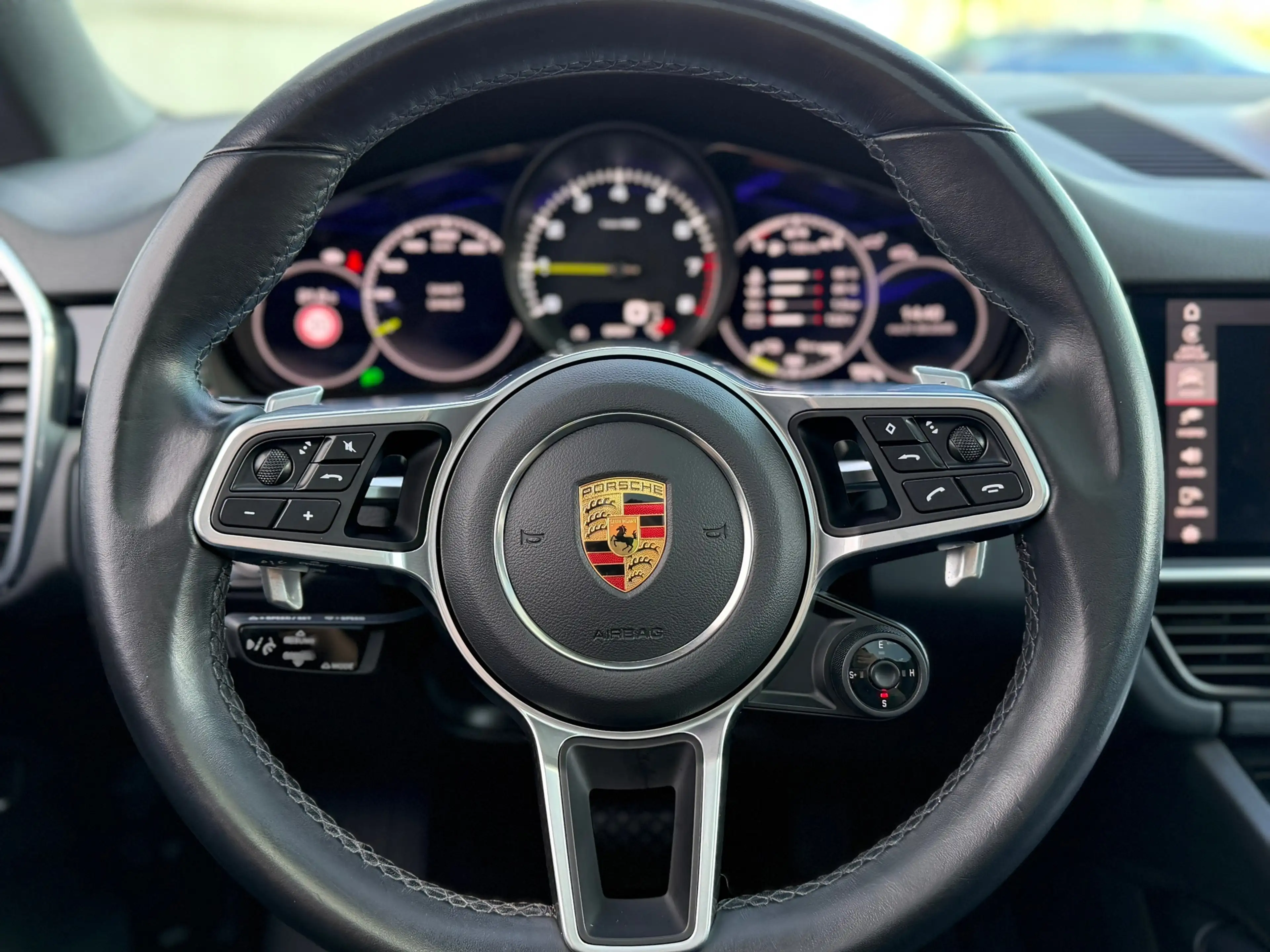 Porsche Cayenne Coupé 3.0 E-Hybrid 462pK Pano PPF 22Inch Sport chr — photo 14