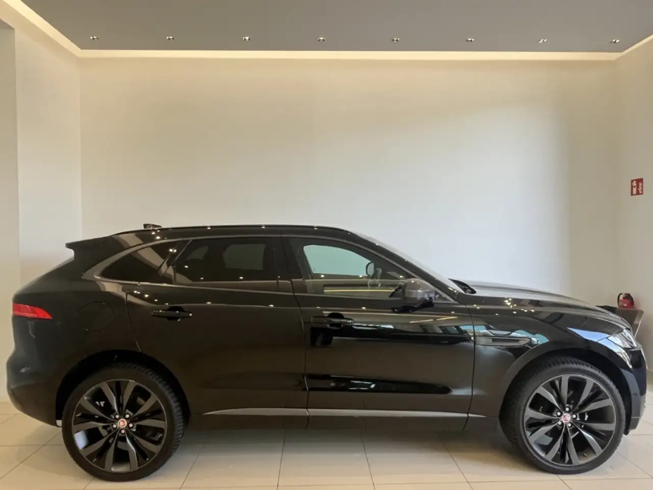 Jaguar F-Pace D300 Sport AWD HUD Meridian 360 Kamera, миниатюра 6