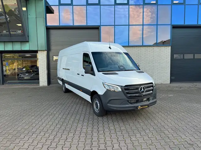 Mercedes-Benz Sprinter 319 Pro L4H2 BPM vrij 9G-Tronic Mbux Navi Led Kopl