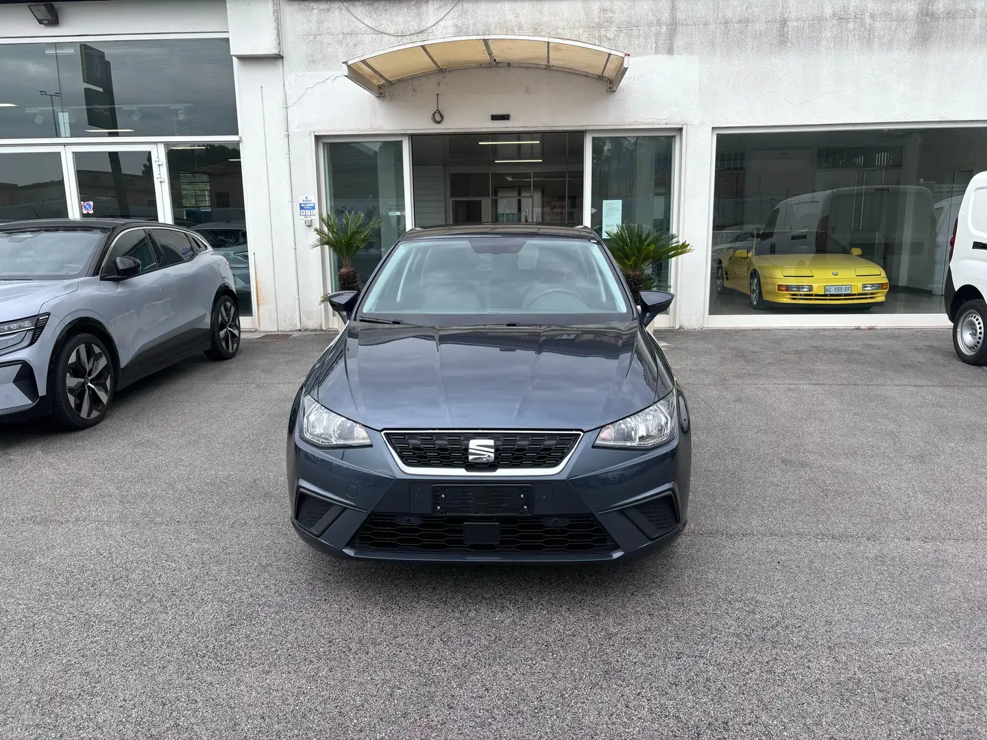 SEAT Ibiza Ibiza 1.0 tgi Style 90cv Metano Grigio - 2