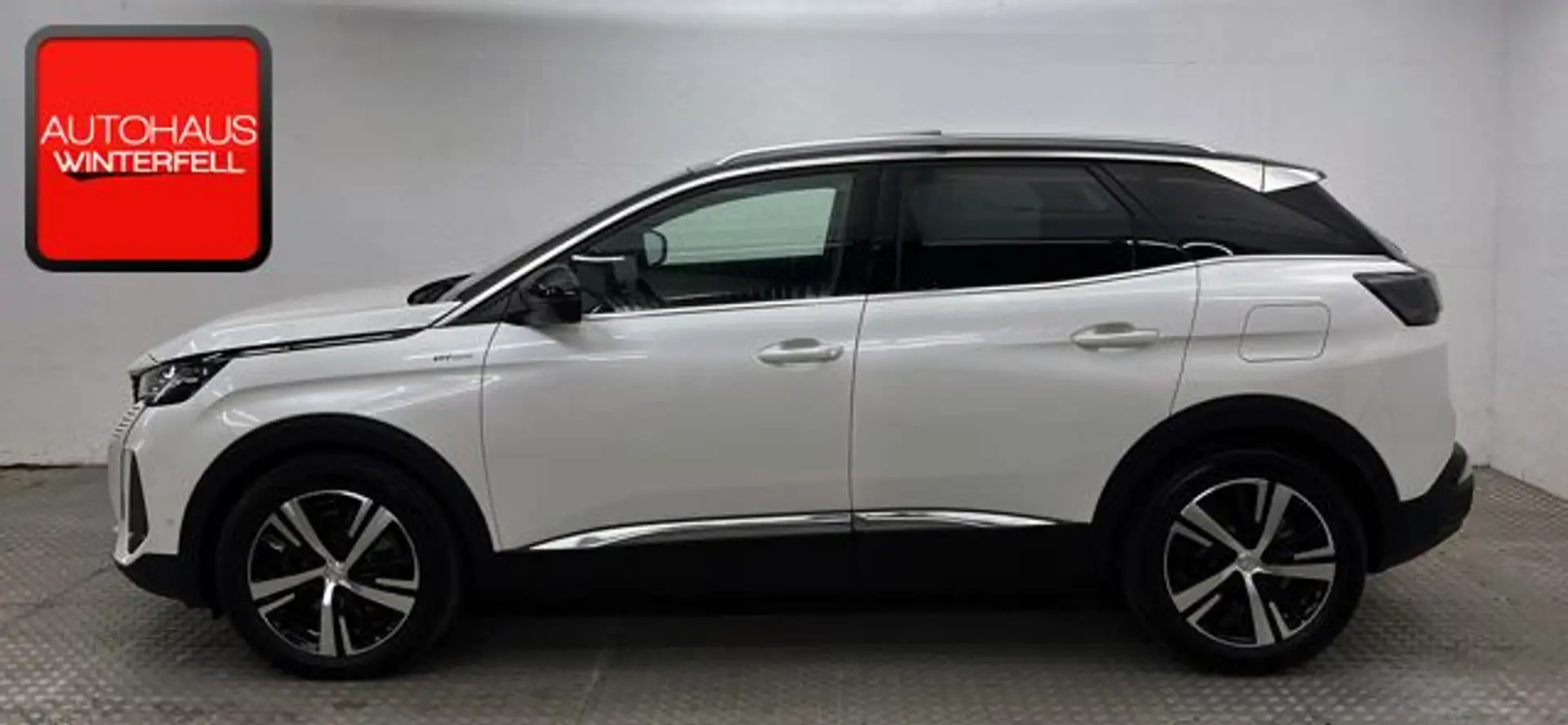 Peugeot 3008 Plug-In Hybrid 225 e-EAT8 GT PANO+MEMORY+ Weiß - 2