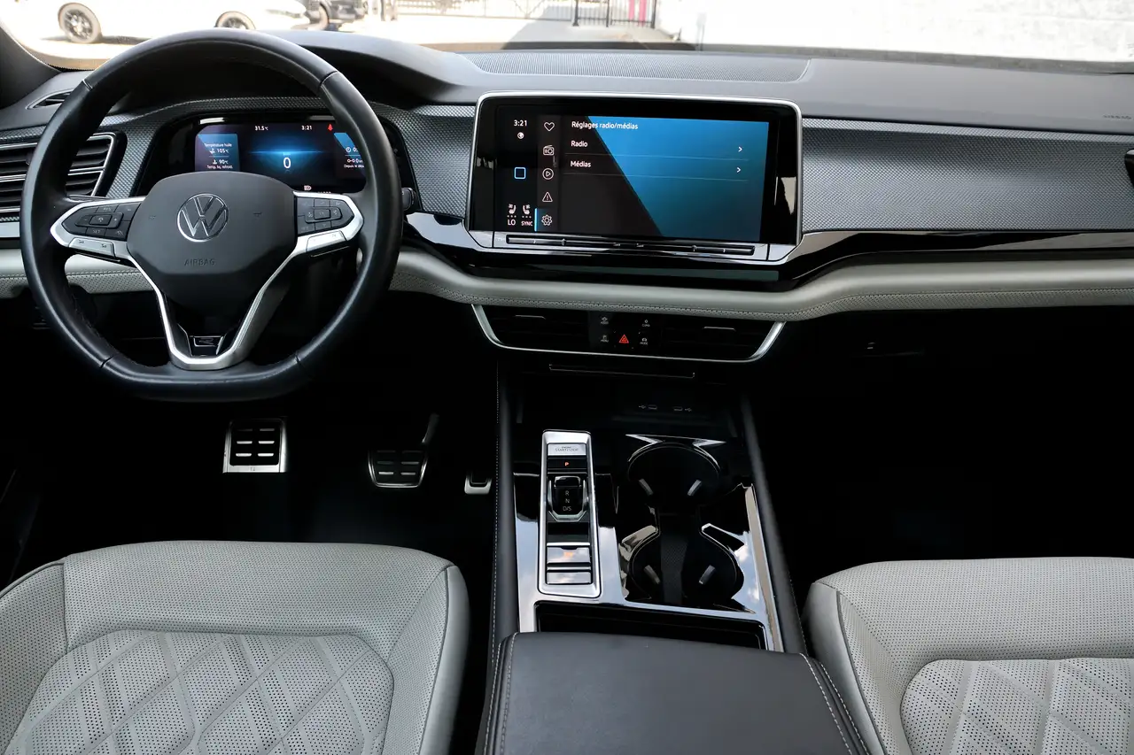 Volkswagen Atlas снимка Volkswagen Atlas