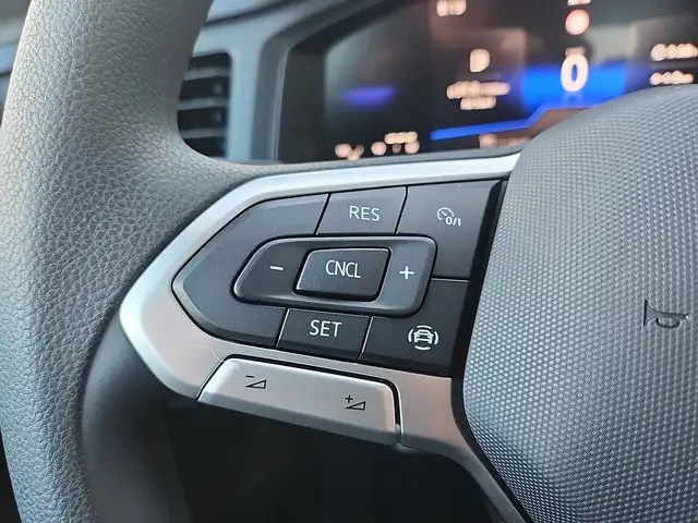 Volkswagen Polo view 14