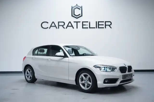 BMW 1 Series view 8