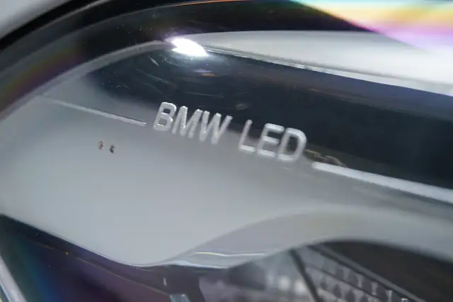 BMW 1 Series view 11