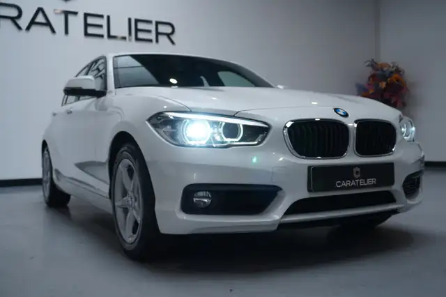 BMW 1 Series view 18