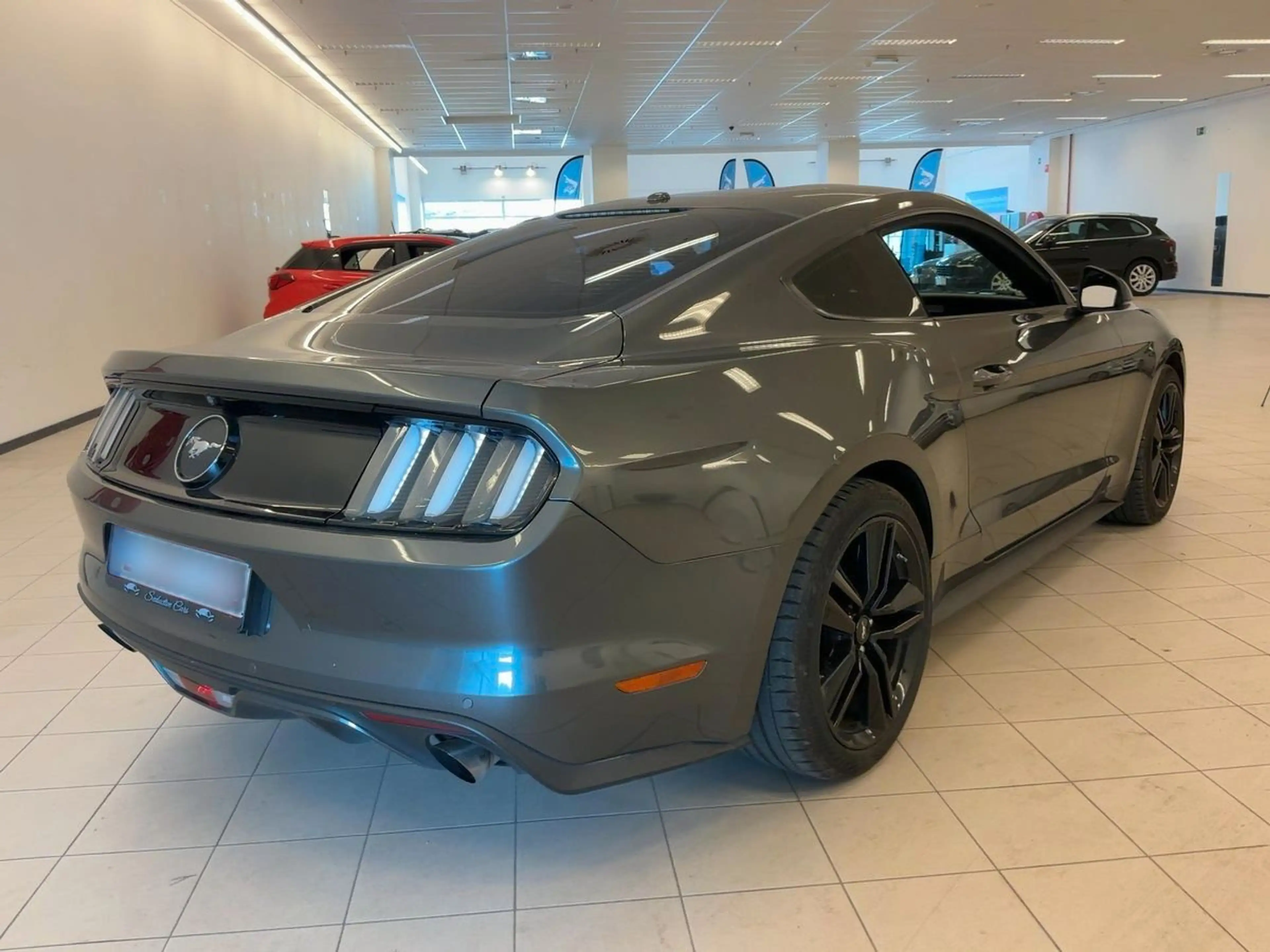 Ford Mustang 2.3 Fastback*Xenon*Navi*Sitzklima*Kamera — photo 3