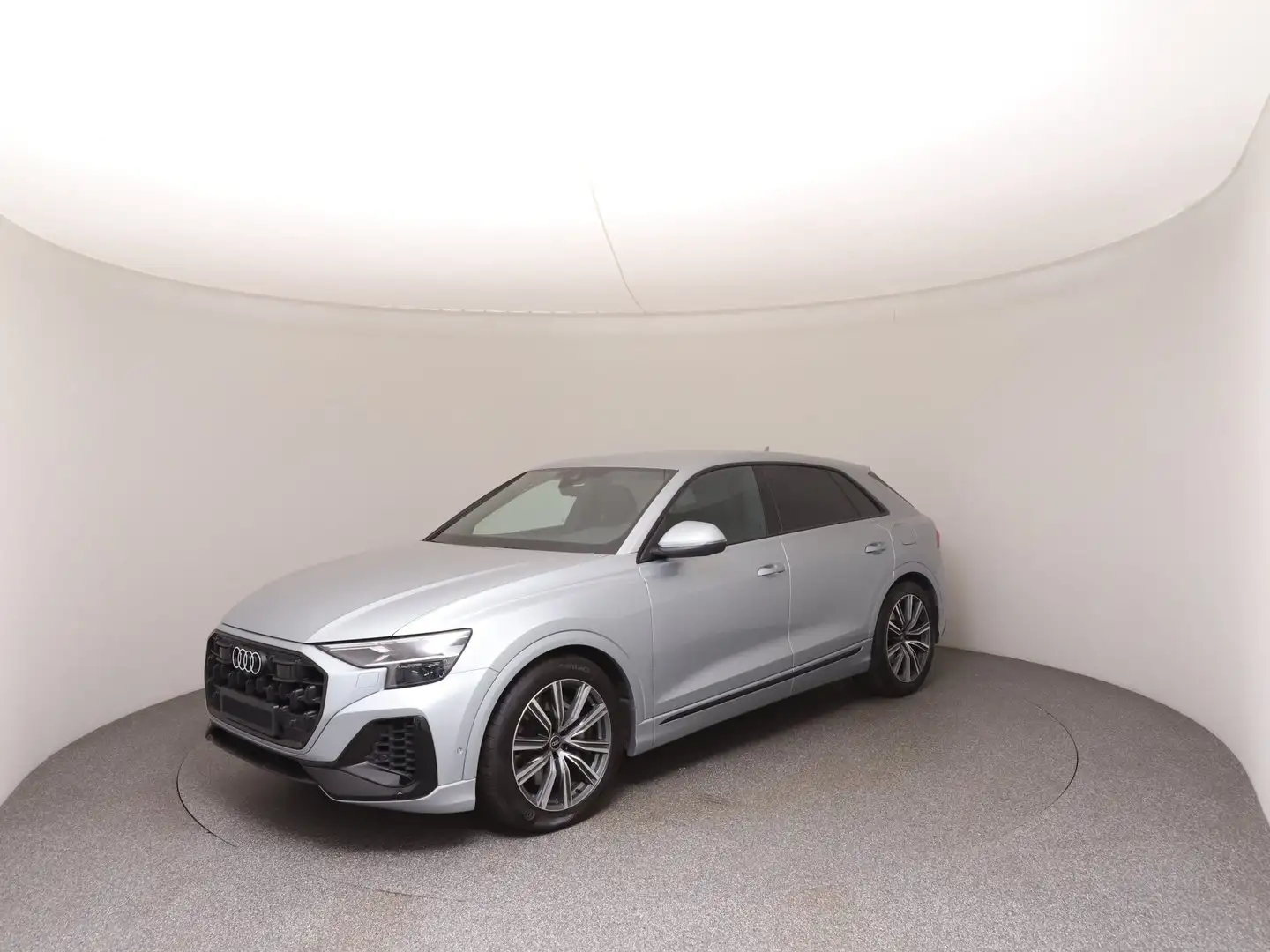 Audi Q8 e-hybrid quattro 290 kW Silber - 1