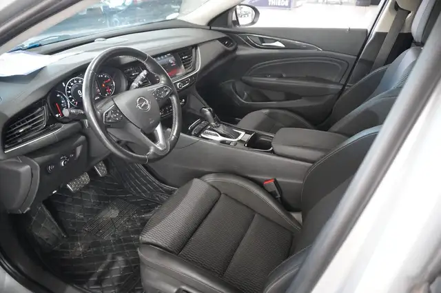 Opel Insignia view 14