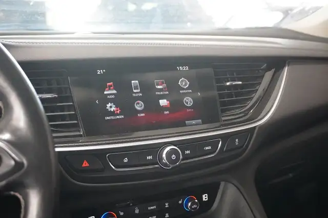 Opel Insignia view 25