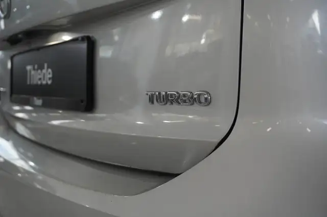 Opel Insignia view 10