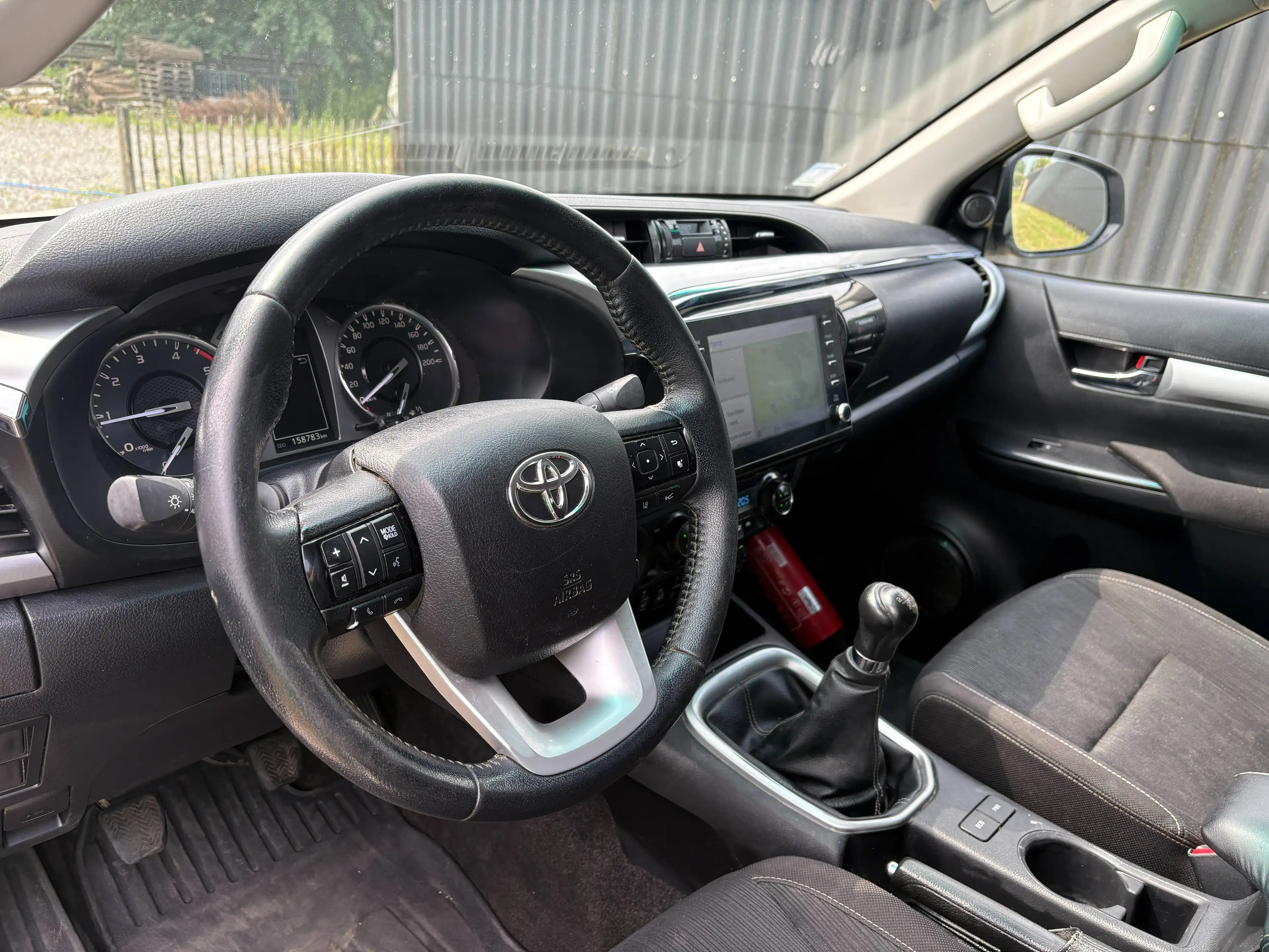 Toyota Hilux 2.4 D-4D 4WD * GPS+CAMERA * HARD-TOP * 27.500 EUR + TVA — photo 11