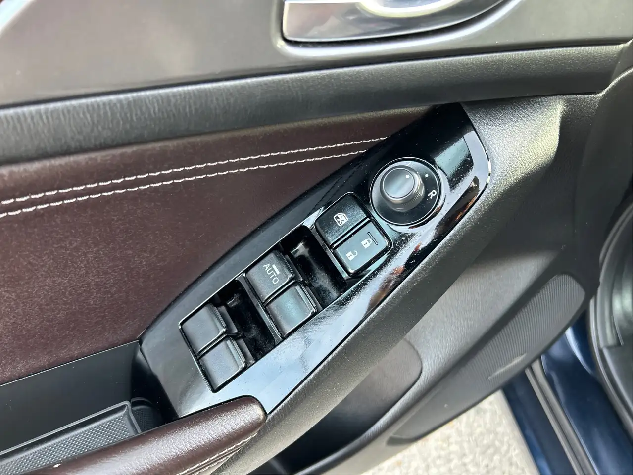 Mazda 3 снимка Mazda 3