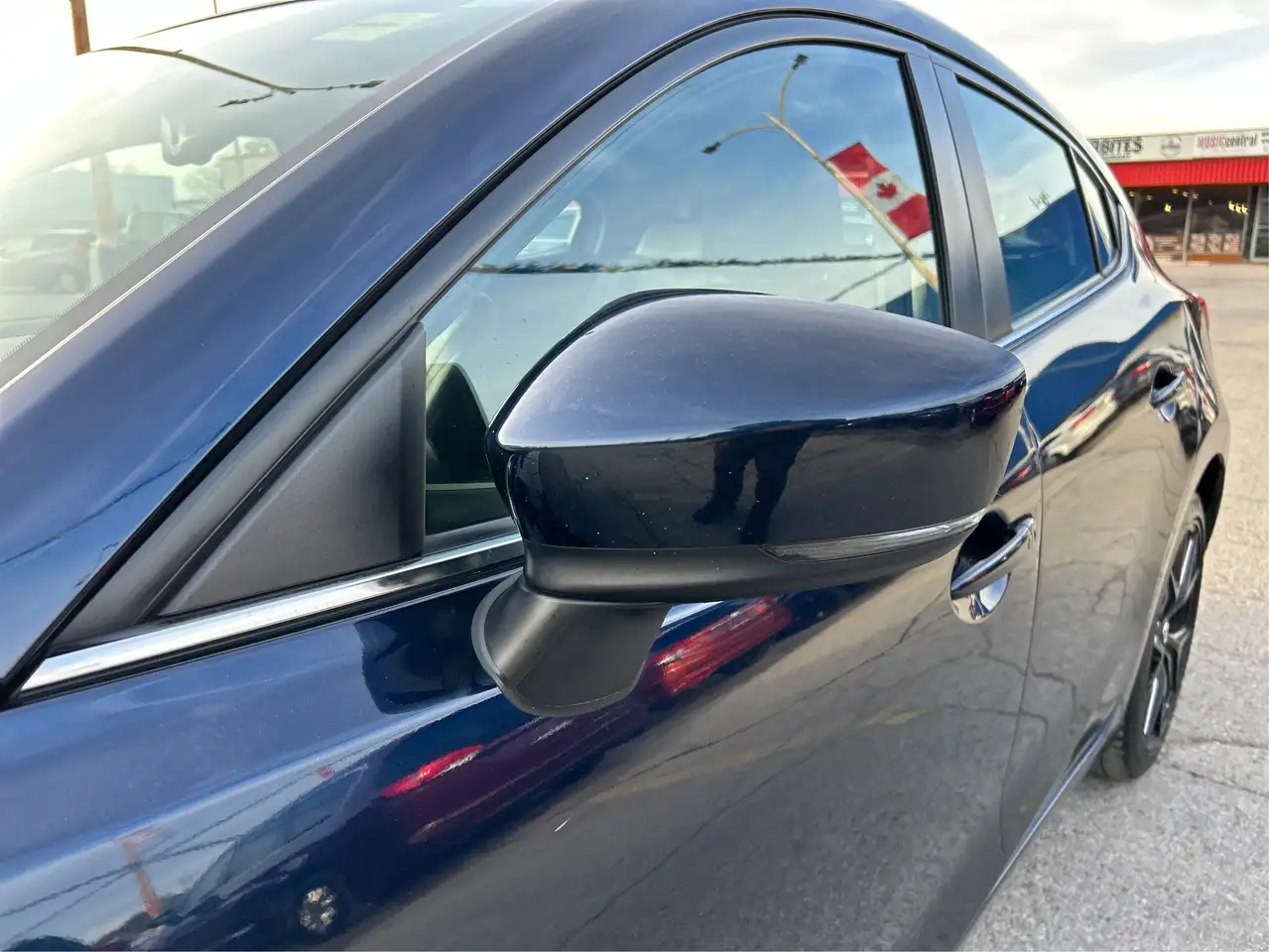 Mazda 3 снимка Mazda 3
