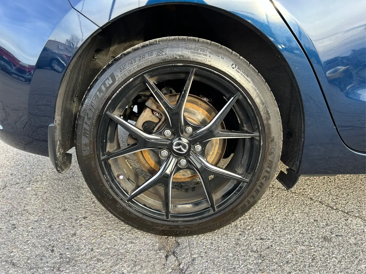 Mazda 3 снимка Mazda 3