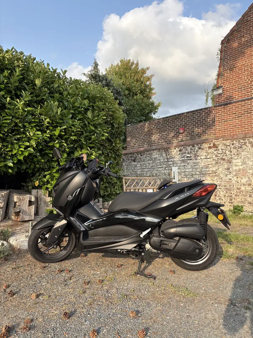 Yamaha X-Max 125 AKRAPOVIC - 1