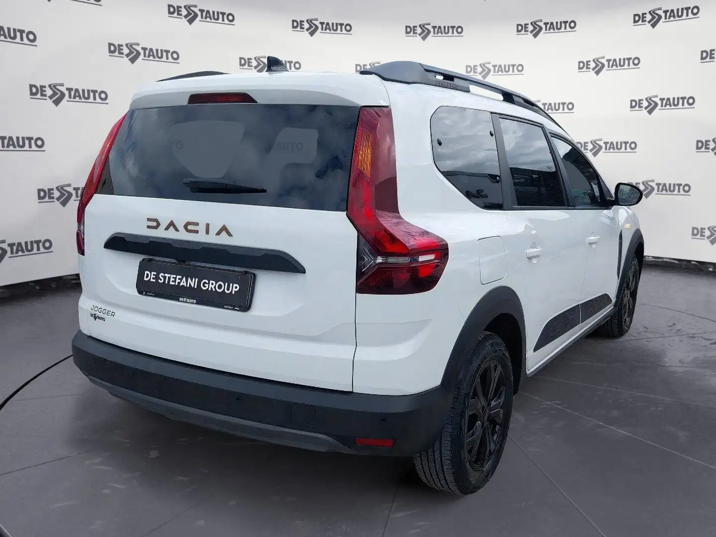 Dacia Jogger Jogger 1.0 tce Extreme UP Gpl 100cv 7 posti Bianco - 2