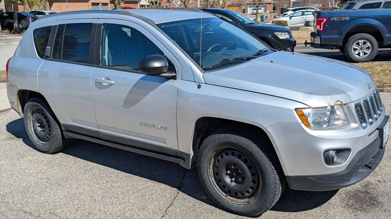 Jeep Compass photo Jeep Compass