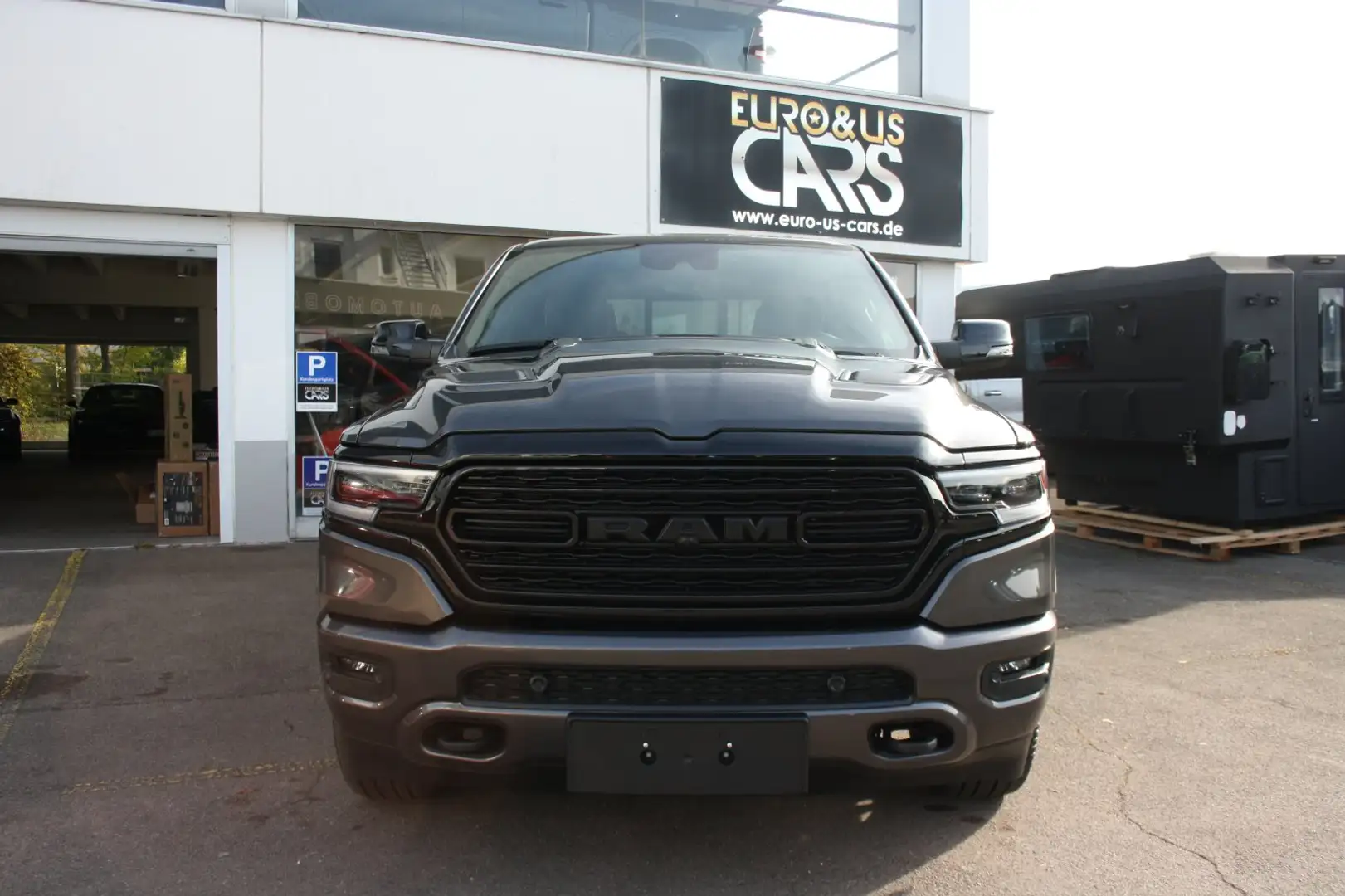 Dodge RAM Limited 2024 Night  Rambox Split LPG Panorama 360 Grijs - 1
