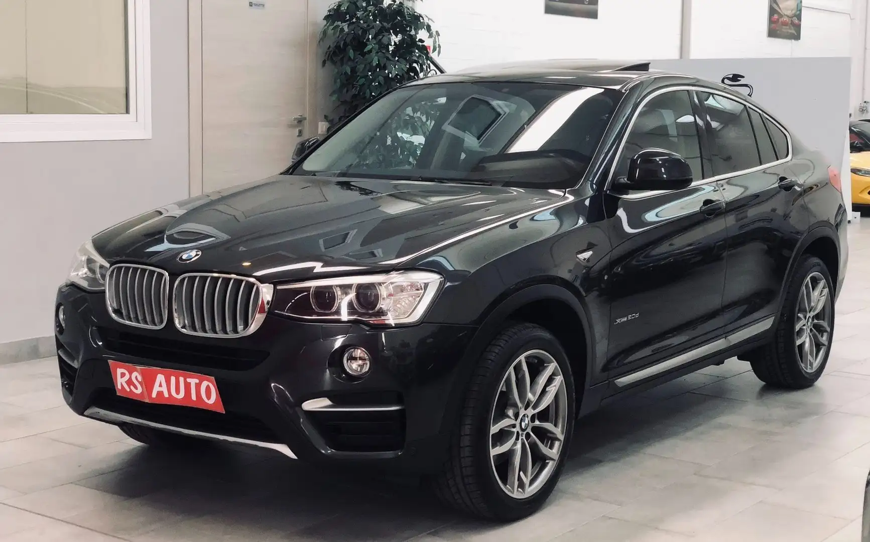 BMW X4 xdrive 20d XLINE * GANCIO TRAINO+TETTO+TAGLIANDIUF Nero - 1