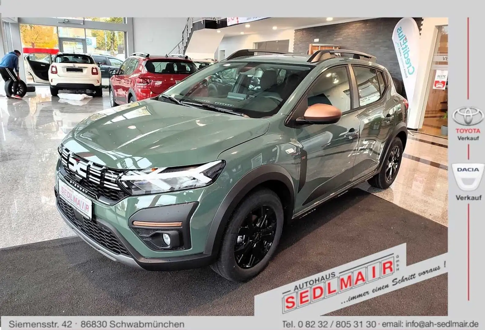 Dacia Sandero Stepway Extreme TCe 90 CVT *SHZ/NAVI* Zielony - 1
