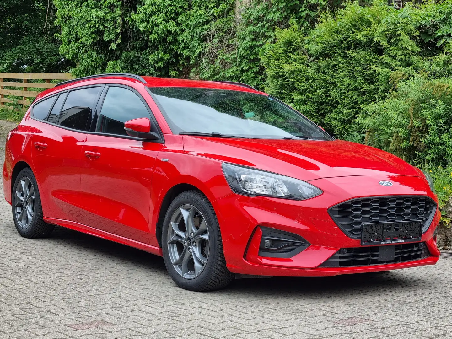 Ford Focus ST-Line  SPOSI*LED*SPFWK*KAMERA* Красный - 2