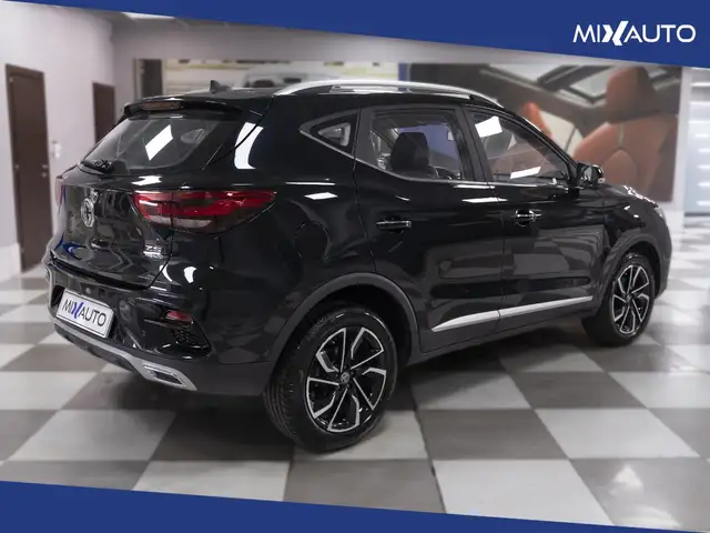 MG ZS view 5