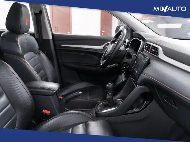 MG ZS view 14