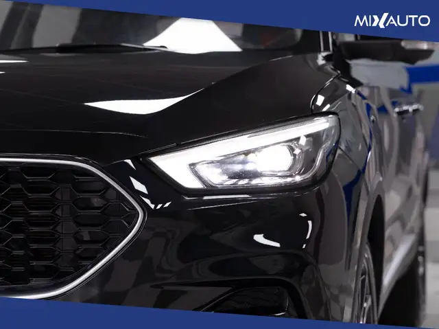 MG ZS view 10