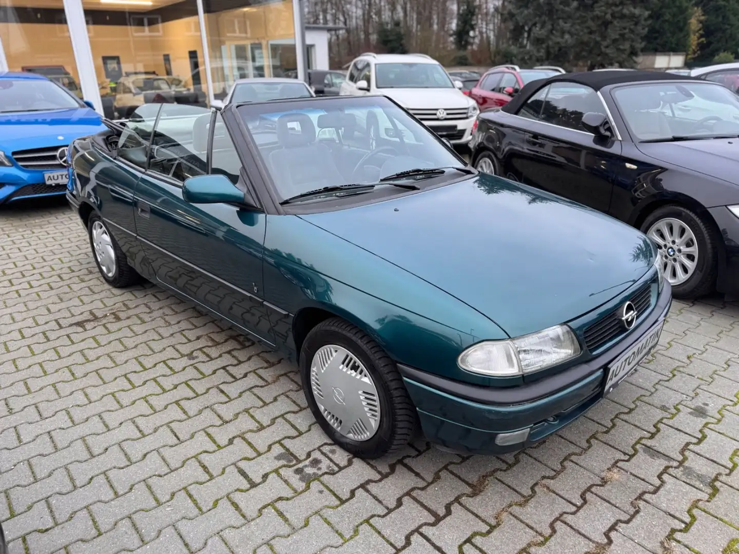 Opel Astra Cabrio 1.6 Bertone  Automatik TÜV 04/2027 Verde - 1