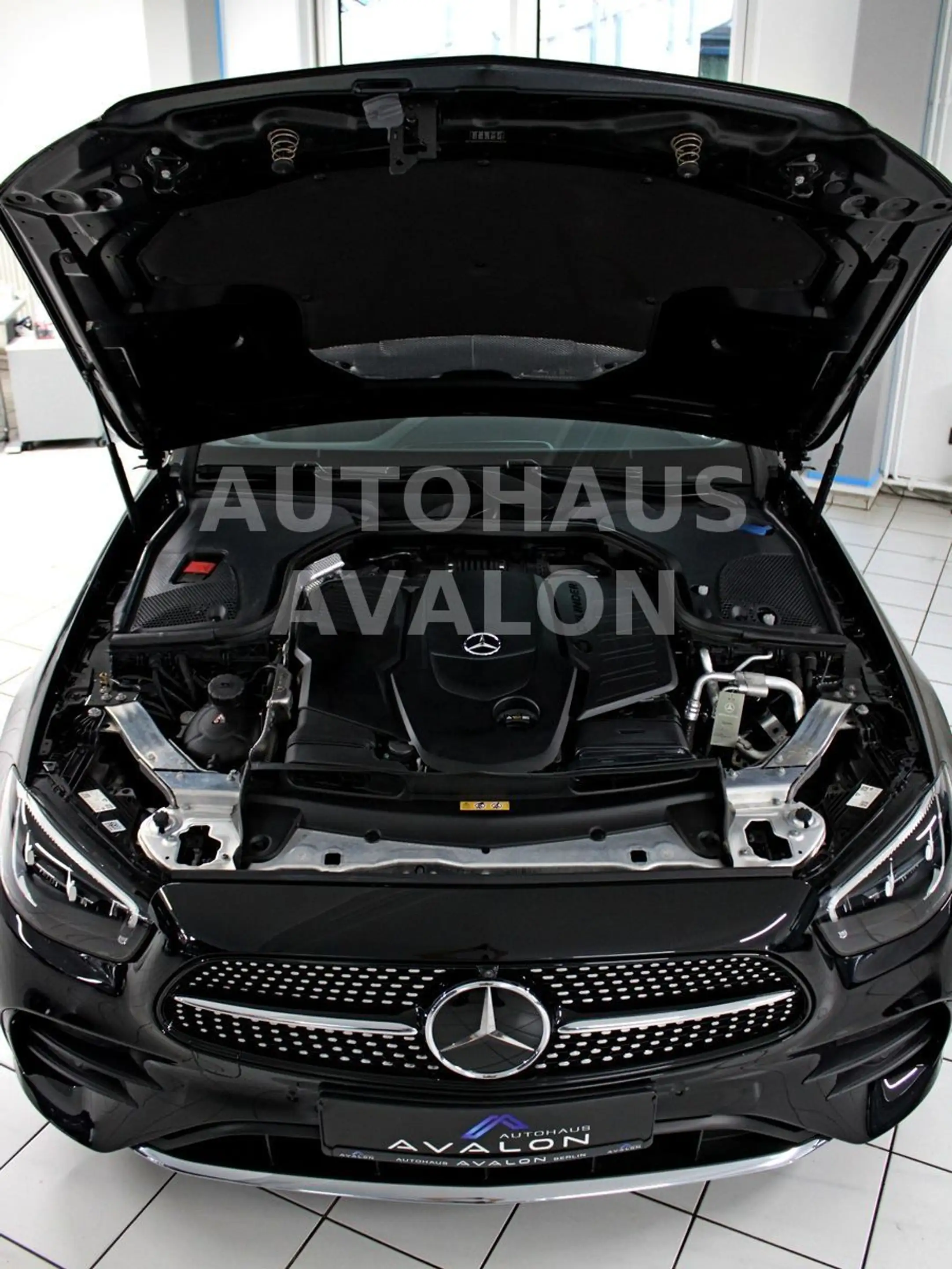 Mercedes-Benz E 400 d 4M Cab. AMG*AIRM~DIST~SITZKLIMA~MEM~BURM® — photo 14