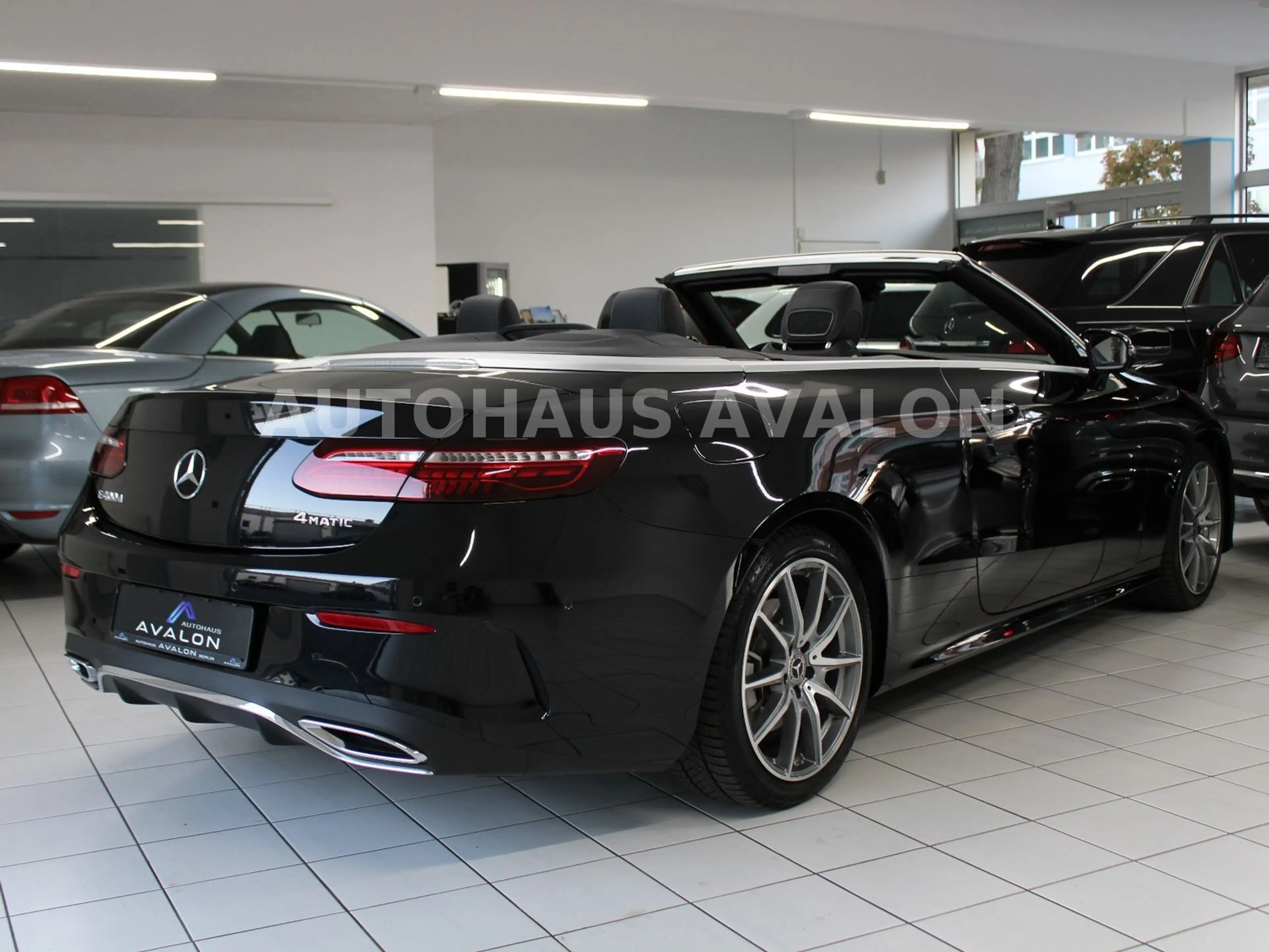 Mercedes-Benz E 400 d 4M Cab. AMG*AIRM~DIST~SITZKLIMA~MEM~BURM® — photo 6