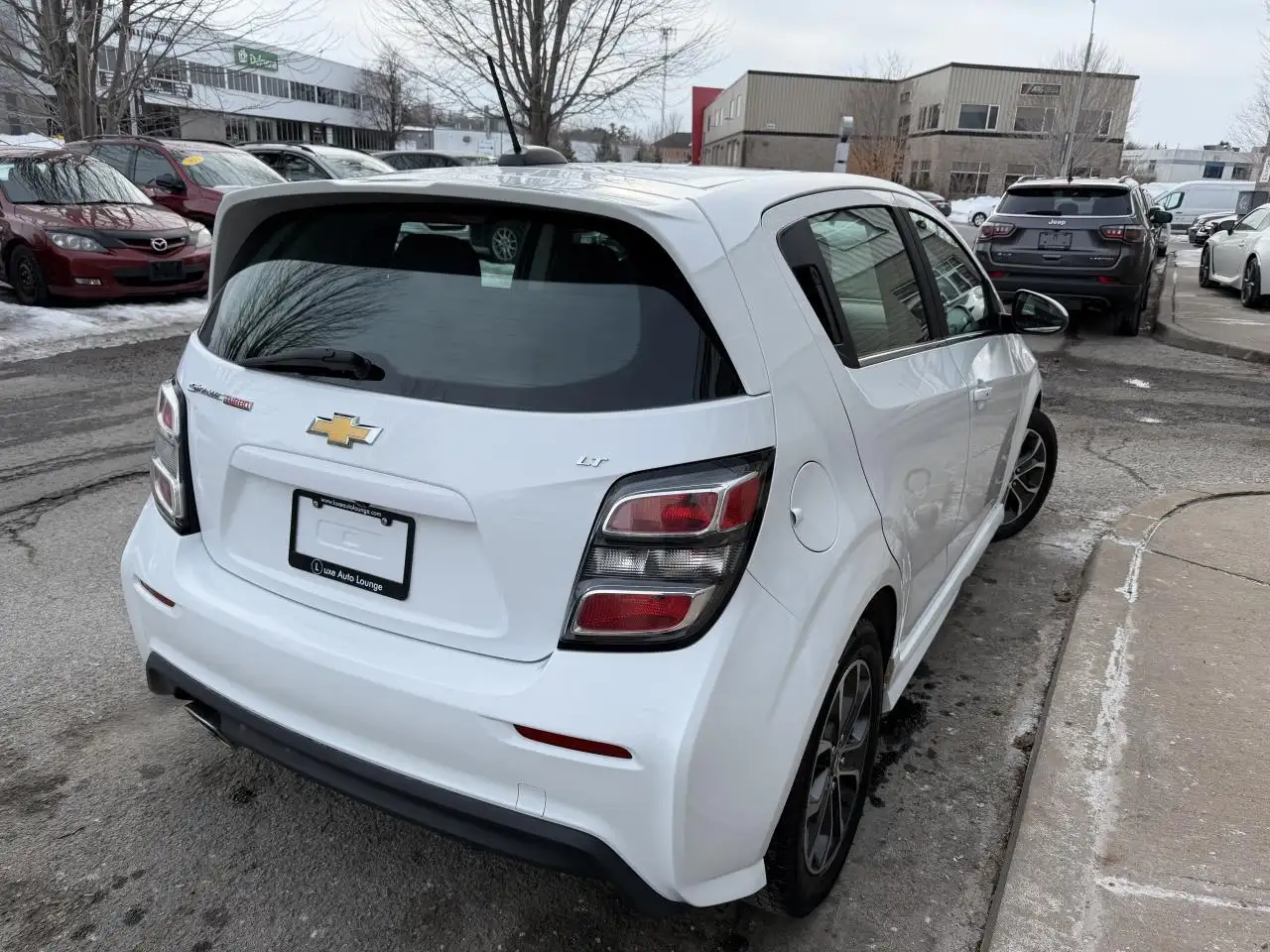 Chevrolet Sonic снимка Chevrolet Sonic