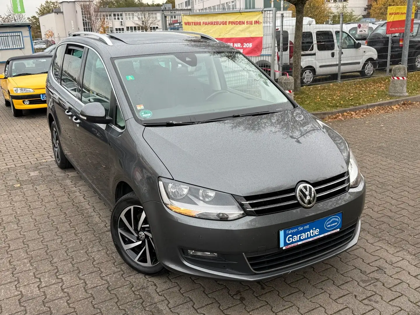 Volkswagen Sharan 2.0 TDI DPF Join*GR.NAVI*DSG*ACC*PDC*PANO Gris - 1