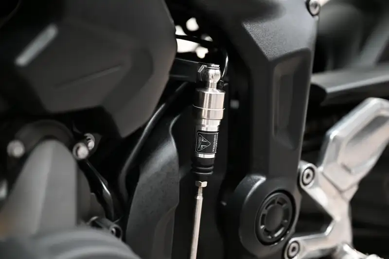 Triumph Trident 660 - foto 7