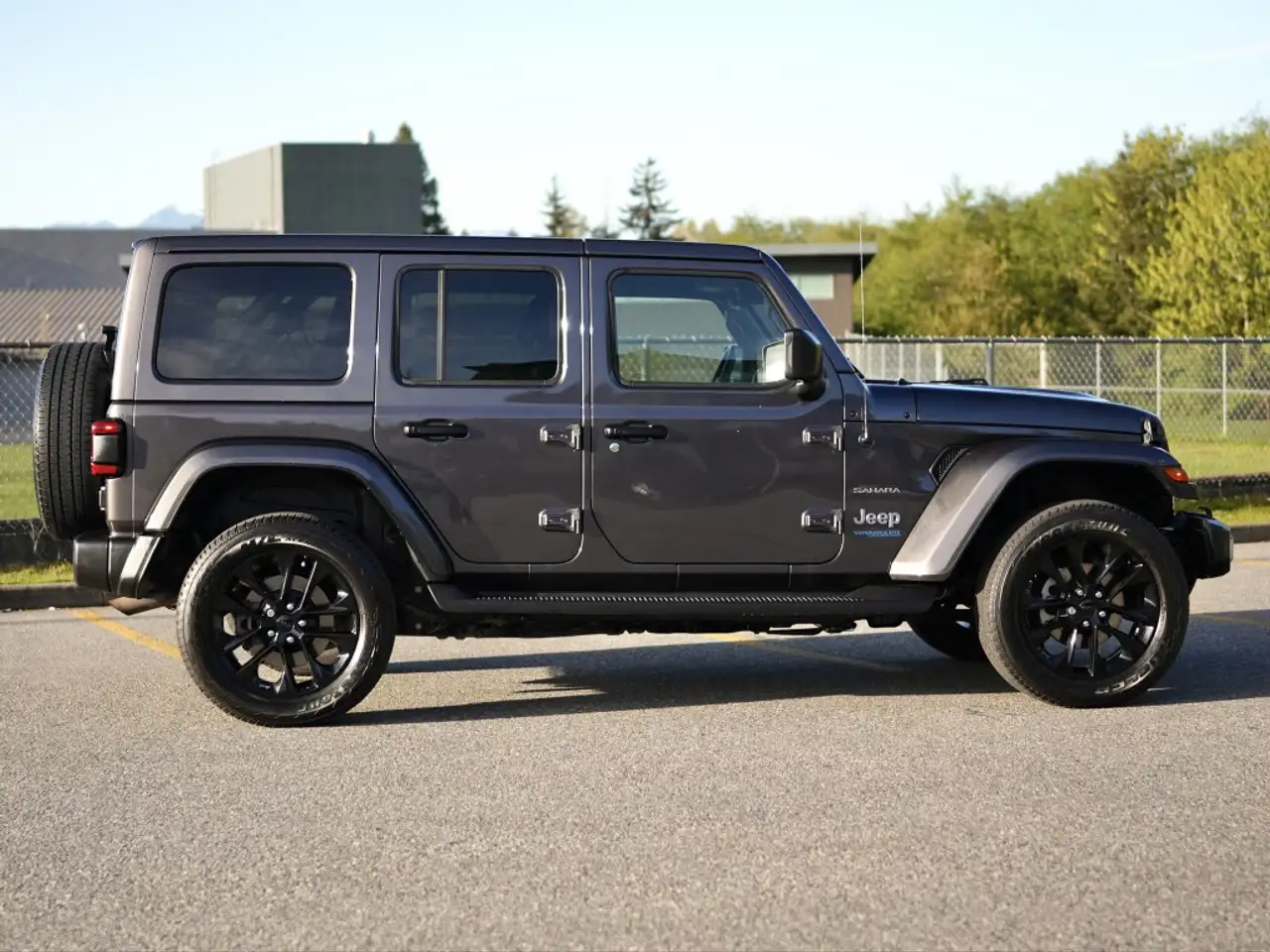 Jeep Wrangler снимка Jeep Wrangler