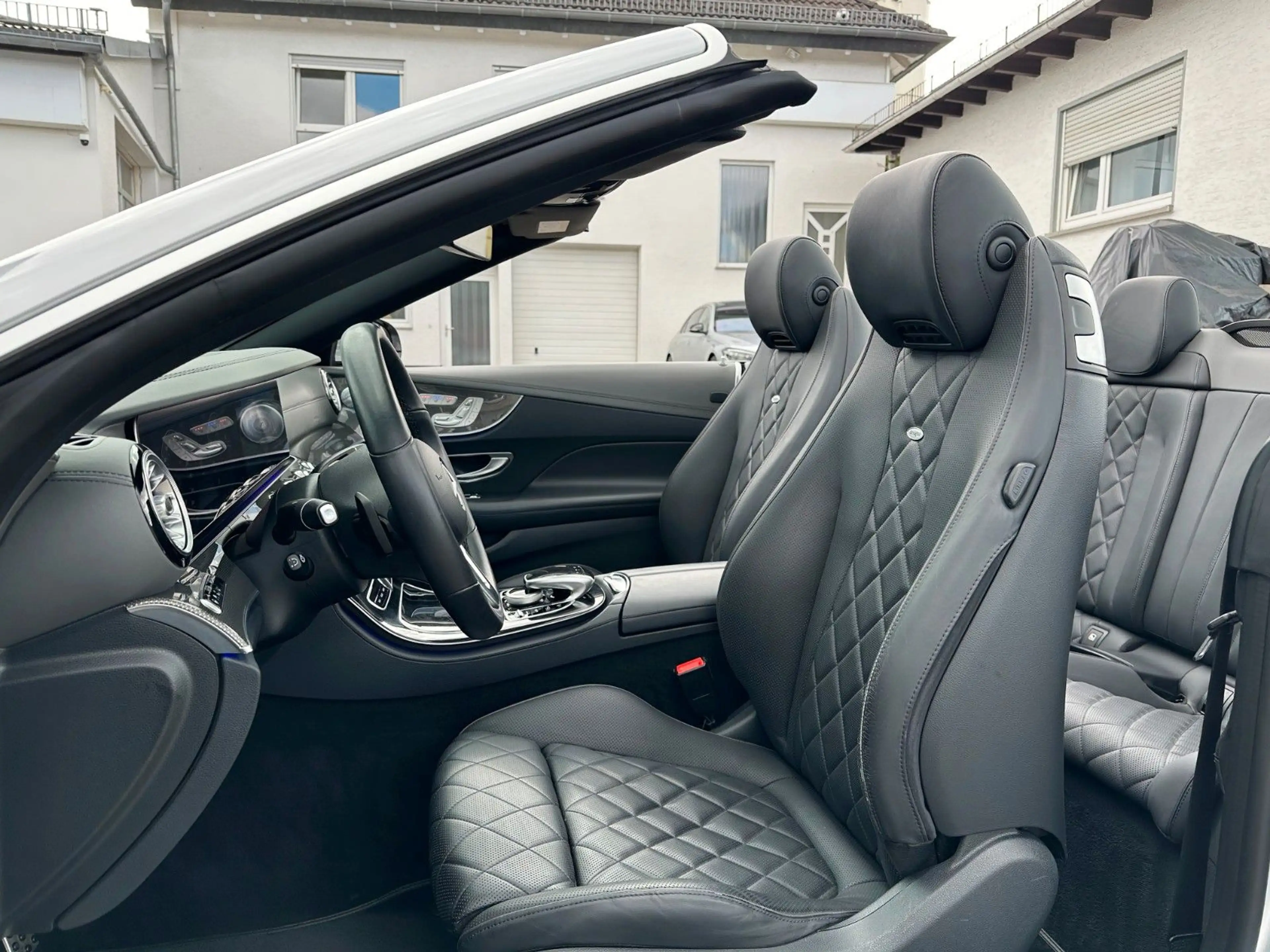 Mercedes-Benz E 450 4M AMG designo EINZELSTÜCK*Massage*SoftCl.